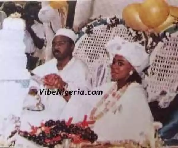 See Throwback Photo Of Bukola Saraki & Wife On Their Wedding Day